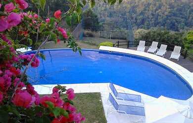 Imagem 6: Casa em Nogueira em condomínio