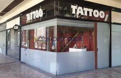 Imagem: O depósito possui 1 Vaga na garagem, 36m² de Área e está