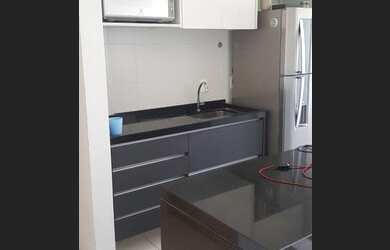 Imagem: O apartamento possui 1 Dormitório, 2 Banheiros, 1 Vaga na garagem