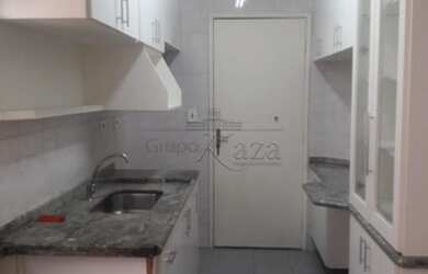 Imagem: O apartamento possui 3 Dormitórios, 2 Banheiros, 2 Vagas na