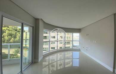 Imagem: O apartamento possui 3 Dormitórios, 3 Banheiros, 4 Vagas na