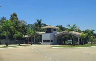 Imagem 2: Lote/Terreno para venda possui 999 metros quadrados em Condominio Evidence...