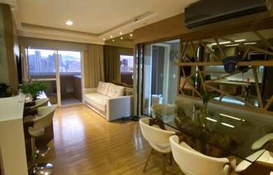 Imagem: O apartamento possui 2 Dormitórios, 2 Banheiros, 2 Vagas na