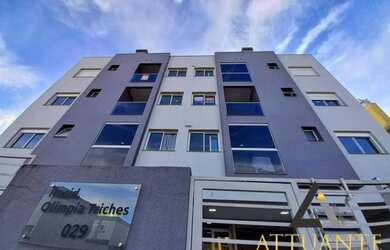 Imagem: O apartamento possui 2 Dormitórios, 1 Banheiro, 2 Vagas na