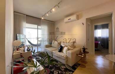 Imagem: O apartamento possui 2 Dormitórios, 2 Banheiros, 1 Vaga na