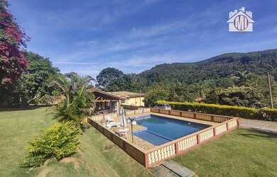 Imagem: A chácara possui 300m² de Área e está localizado em Arara