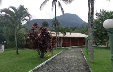 Imagem 3: Terreno plano de 665m² em Condomínio de luxo na Caneca Fina