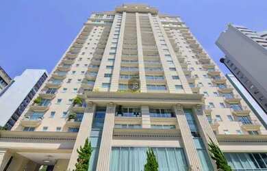 Imagem: O apartamento possui 2 Dormitórios, 3 Banheiros, 3 Vagas na