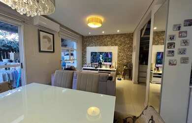 Imagem: A casa em condomínio possui 3 Dormitórios, 2 Banheiros, 2