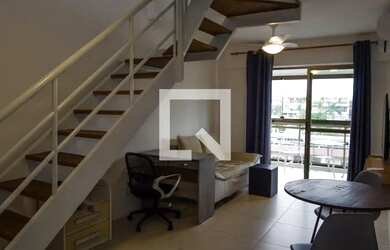 Imagem: O apartamento na cobertura possui 1 Dormitório, 2 Banheiros