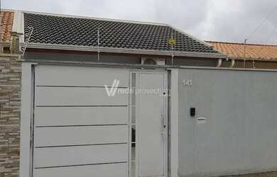 Imagem: A casa possui 2 Dormitórios, 4 Banheiros, 2 Vagas na garagem