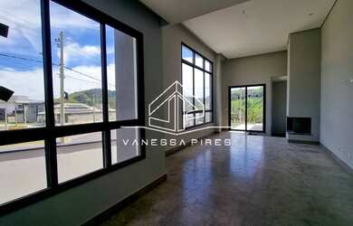 Imagem 11: Linda Casa Térrea de Esquina no Condomínio Buona Vita em Atibaia