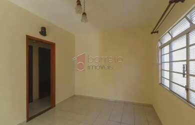 Imagem 2: Casa Padrão em Jundiaí. Varanda, 90m² de Área, 1 Vaga na garageme2...