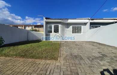 Imagem: A casa em condomínio possui 2 Dormitórios, 1 Banheiro, 2 Vagas