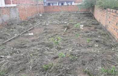 Imagem: O terreno possui 300m² de Área e está localizado em Asa