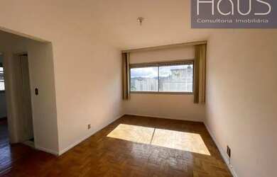 Imagem: O apartamento possui 2 Dormitórios, 2 Banheiros e 70m² de