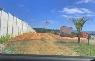 Imagem: O terreno possui 600m² de Área e está localizado em Jardim