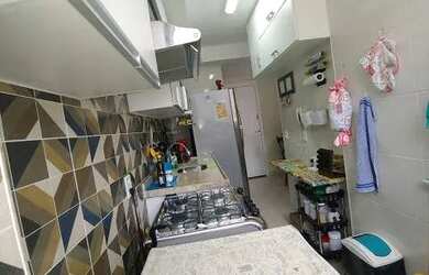 Imagem: O apartamento possui 2 Dormitórios, 1 Banheiro, 5 Vagas na