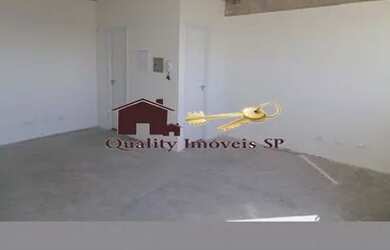 Imagem: O depósito possui 1 Vaga na garagem e 34m² de Área e está