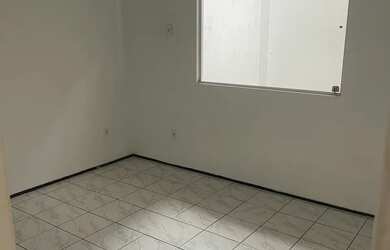 Imagem 16: Alugo casa na Avenida Atlântica praia do Araçagy melhor localização...