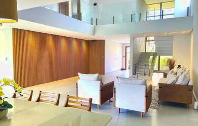 Imagem 8: Baixamos de 1.780.00 - Casa nascente, 331m², 4 suítes, cond ao lado da Lagoa