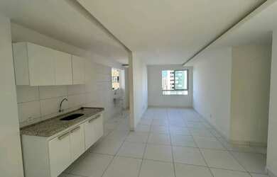 Imagem: O apartamento possui 3 Dormitórios, 2 Banheiros, 2 Vagas na