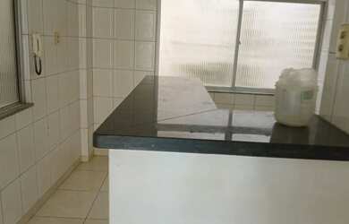 Imagem: O apartamento possui 2 Dormitórios, 1 Banheiro e 60m² de Área