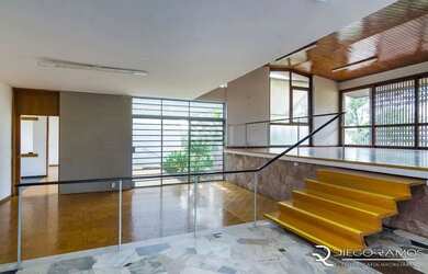 Imagem 2: Venda de casa residencial 25,00m x 80,00m- Menino Deus. 4 vagas, 4 dormitórios,...