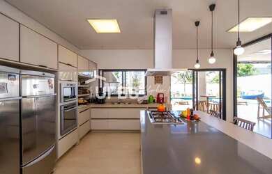 Imagem 14: Jardins Milão - Casa de Condomínio 4 quartos, sendo 4 suítes