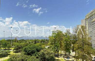 Imagem: O apartamento possui 4 Dormitórios, 4 Banheiros, 2 Vagas na