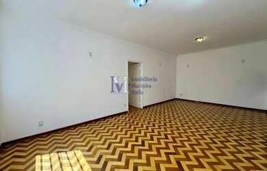 Imagem: A casa possui 3 Dormitórios, 2 Banheiros, 1 Vaga na garagem