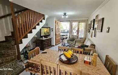 Imagem 3: Casa em Hípica. Churrasqueira, 132m² de Área, 2 Vagas na garageme2...