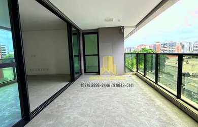 Imagem: O apartamento possui 4 Dormitórios, 5 Banheiros, 3 Vagas na