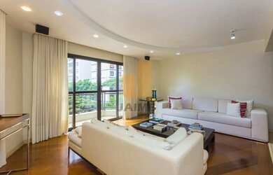 Imagem: O apartamento possui 3 Dormitórios, 5 Banheiros, 2 Vagas na