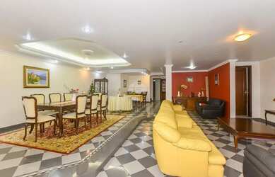 Imagem 3: Vendas Casa Curitiba PR. Churrasqueira, Varanda, Guarda roupae466m² de...