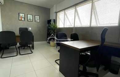 Imagem: O depósito possui 33-0m² de Área e está localizado em Centro