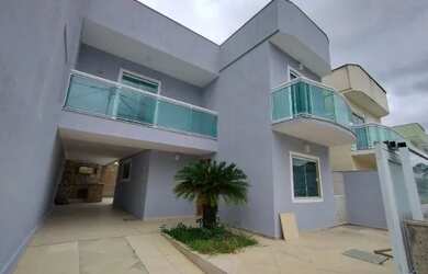 Imagem: A casa em condomínio possui 3 Dormitórios, 3 Banheiros, 2