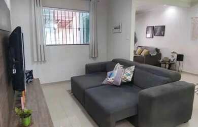 Imagem 2: Casa com 2 quartos em ótima localização