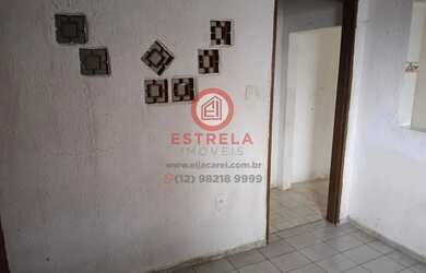 Imagem 4: Casa à Venda em Jardim Primavera, Jacareí, 2 Quartos, 250m²