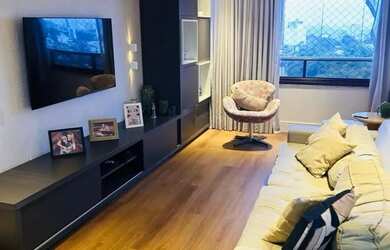 Imagem: O apartamento possui 2 Dormitórios, 2 Banheiros, 2 Vagas na