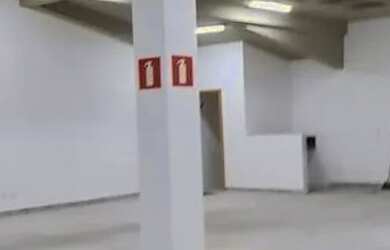 Imagem 3: Loja comercial para venda no bairro Funcionários na cidade de Belo Horizonte