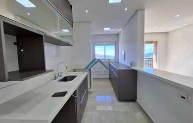 Imagem: O apartamento possui 3 Dormitórios, 2 Banheiros, 2 Vagas na