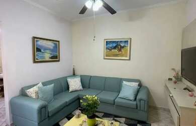 Imagem: A casa possui 2 Dormitórios, 2 Banheiros, 2 Vagas na garagem