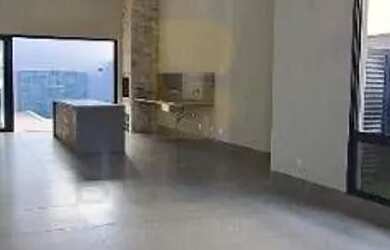 Imagem: A casa possui 3 Dormitórios, 4 Banheiros, 4 Vagas na garagem