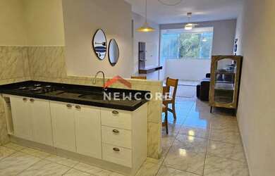 Imagem: O apartamento possui 2 Dormitórios, 1 Banheiro, 1 Vaga na garagem