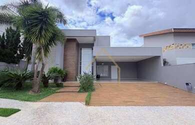 Imagem: A casa em condomínio possui 3 Dormitórios, 3 Banheiros, 4