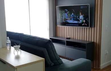 Imagem: O apartamento possui 2 Dormitórios, 1 Banheiro, 1 Vaga na garagem