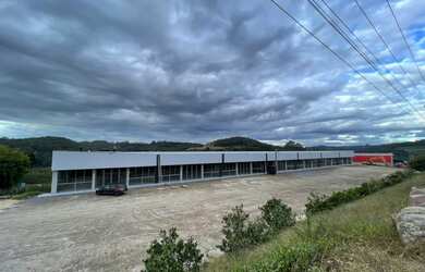 Imagem: O depósito possui 700m² de Área, Imóvel novo e está localizado