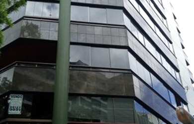 Imagem 2: Apartamento maravilhoso. Um por andar. Rua maravilhosa