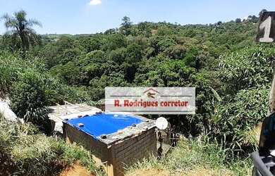 Imagem: A casa possui 2 Dormitórios, 1 Banheiro e 269m² de Área e